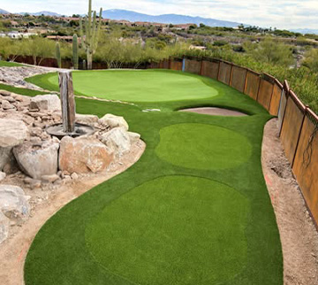 Outdoor synthetic grass putting green at house in Arizona