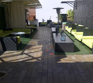 Artificial Grass Rooftop patio on luxurious apartment in florida